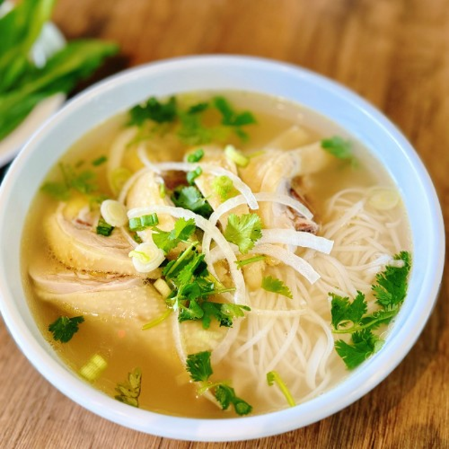 Phở Gà | Chicken Pho.